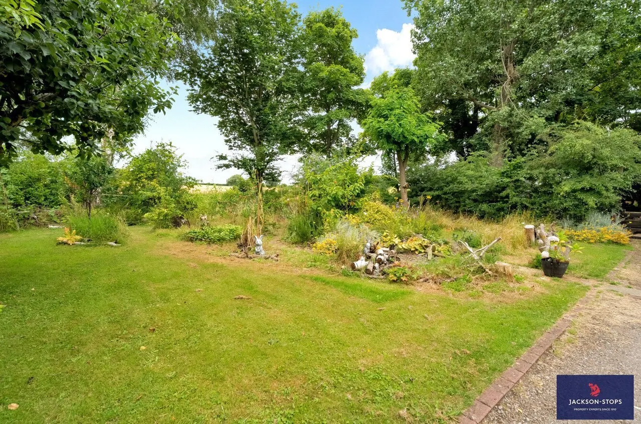 Ampthill Road, Lidlington, MK43, photo 26