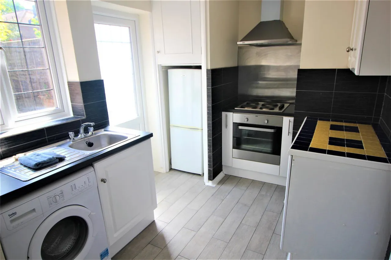 Hayling Road, South Oxhey, WD19, photo 4
