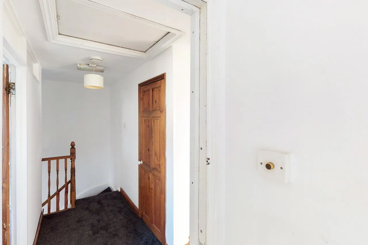 Briars Wood, Hatfield, AL10, photo 12
