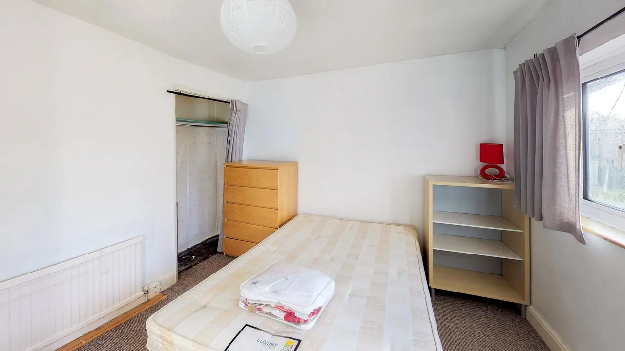 Briars Wood, Hatfield, AL10, photo 20