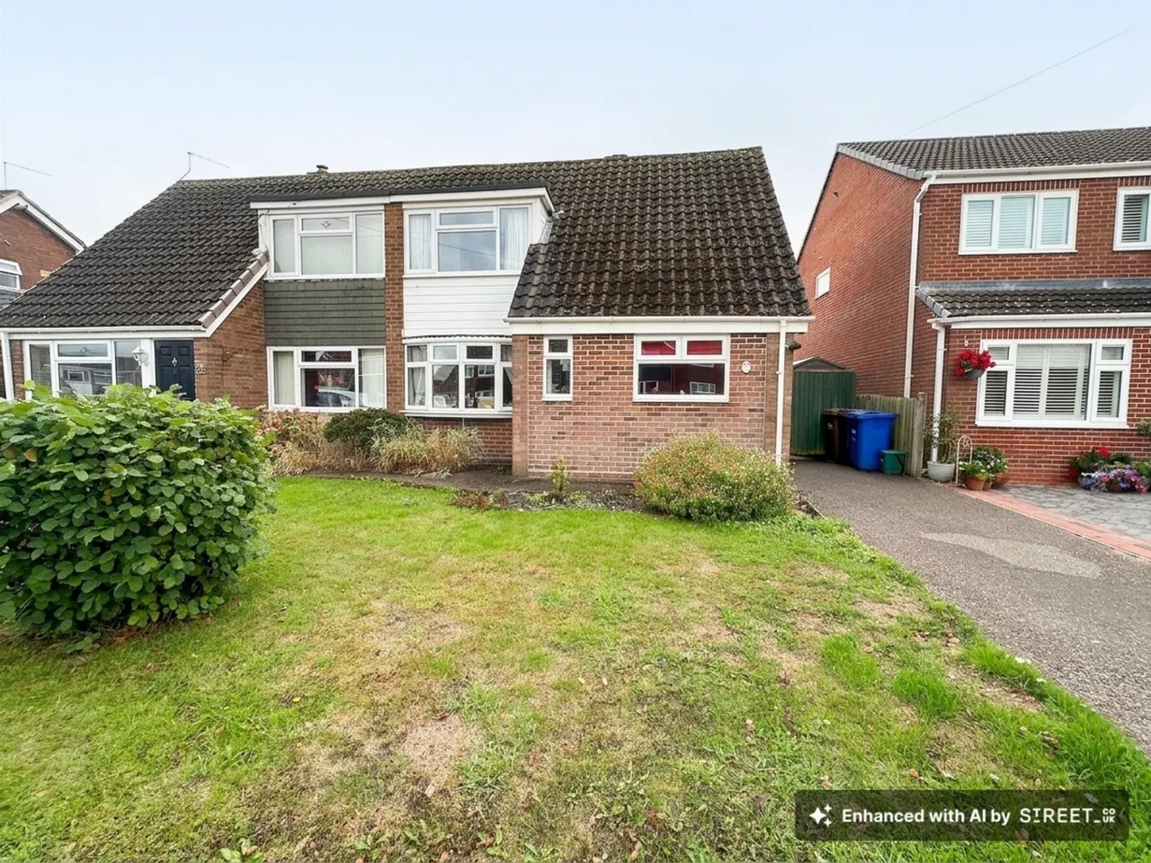 2 bed house for sale, Henhurst Ridge, Burton-On-Trent, DE13