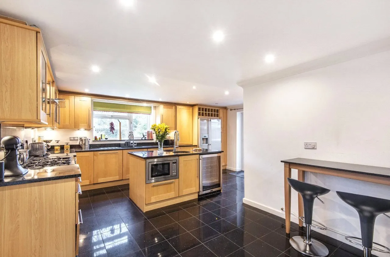 Church Road, Aspley Heath, MK17, photo 5