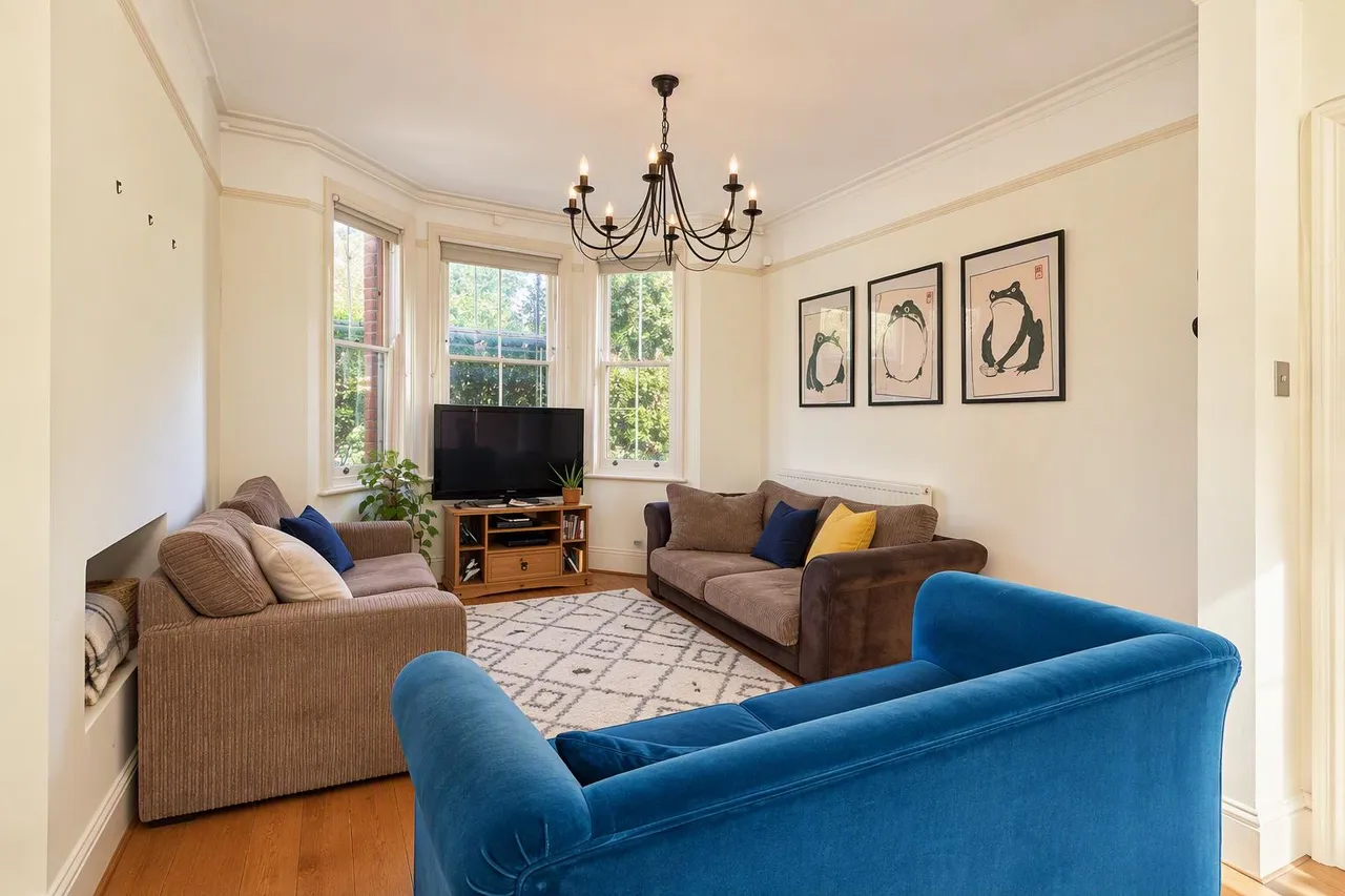 Montefiore Street, SW11, photo 6