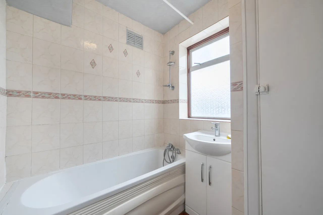 Shaftesbury Avenue, South Harrow, HA2, photo 7