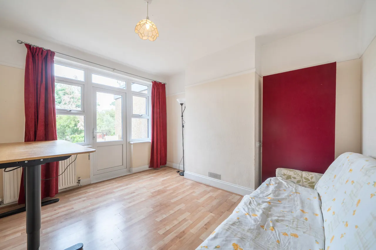 Shaftesbury Avenue, South Harrow, HA2, photo 9