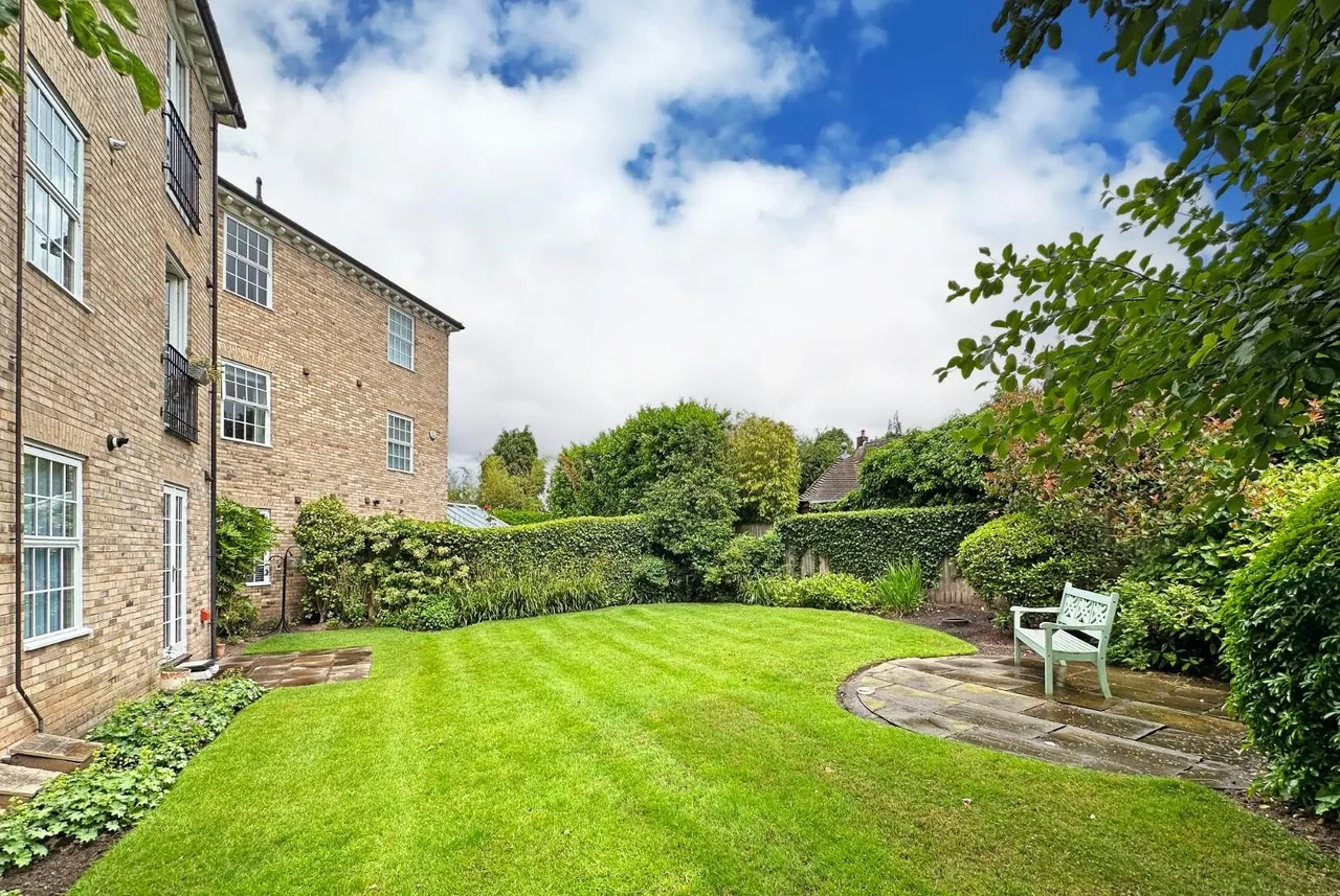 3 Quarrymans View, Timperley, Cheshire WA15 7SB, photo 20