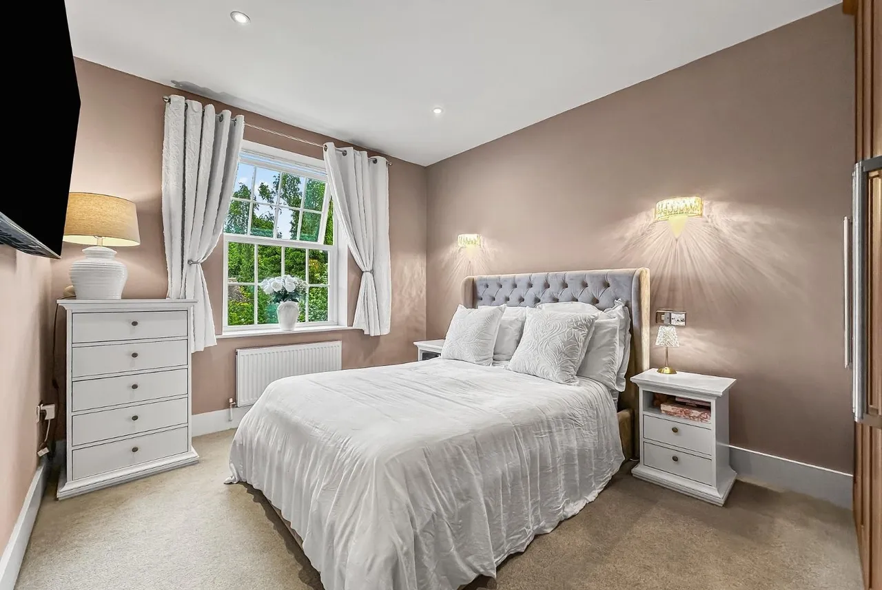 3 Quarrymans View, Timperley, Cheshire WA15 7SB, photo 9