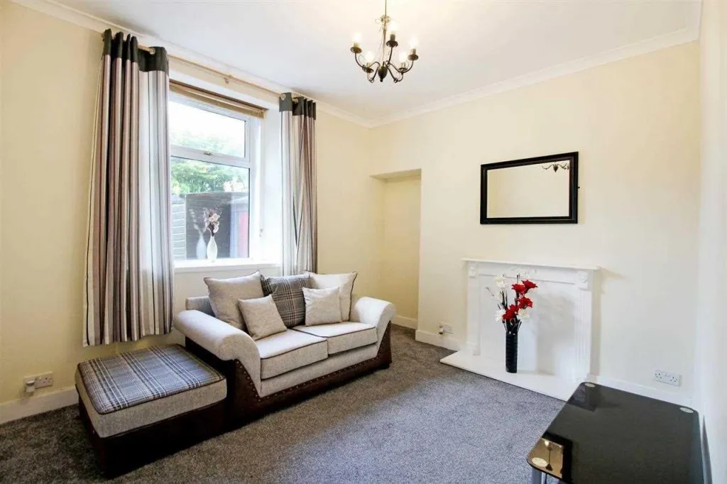 1 bed flat to rent, Chestnut Row, Aberdeen, AB25