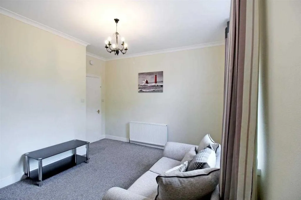 Chestnut Row, Aberdeen, AB25, photo 2