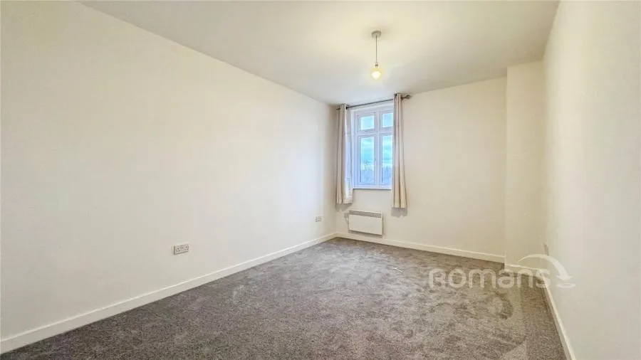 Station Road, Aldershot, GU11, photo 3