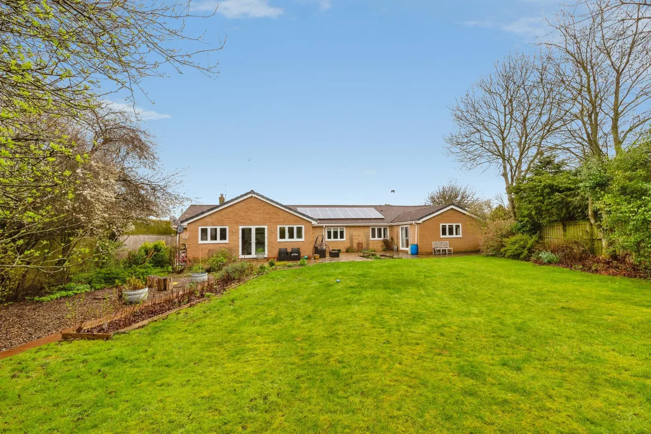 6 bed house for sale, Bellister Park, Peterlee, SR8