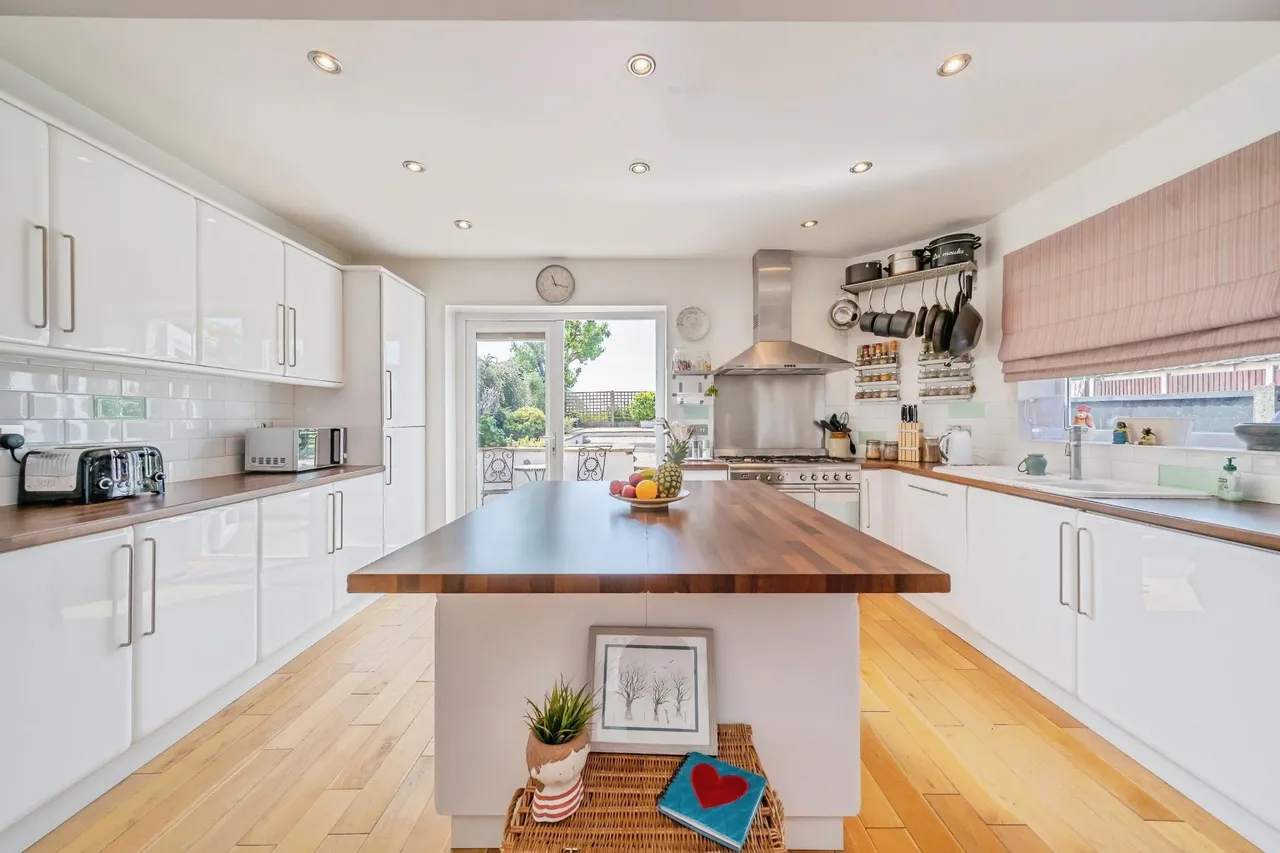 Harvey Lane, Golborne, WA3, photo 12