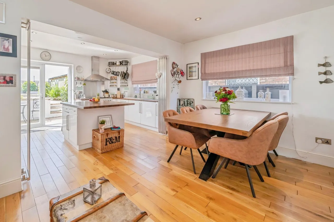 Harvey Lane, Golborne, WA3, photo 9