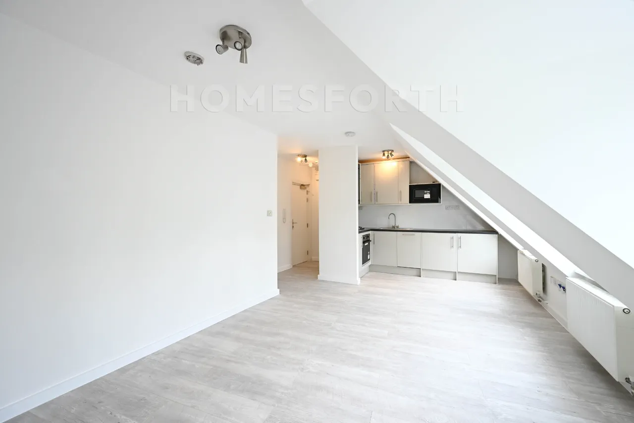house to rent, Catford Hill, Catford, SE6