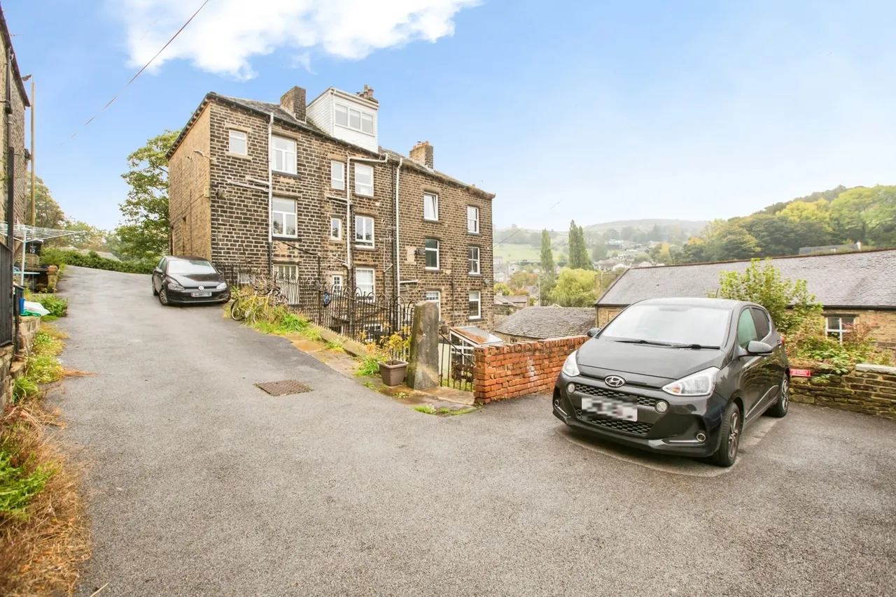 Elland Road, Ripponden, HX6, photo 10