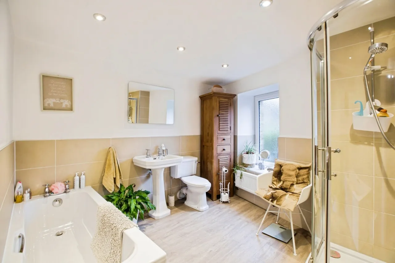Elland Road, Ripponden, HX6, photo 5