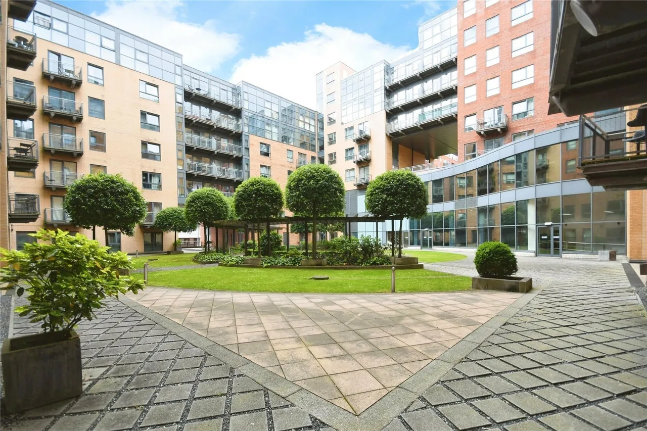Fitzwilliam Street, Sheffield, South Yorkshire, S1, photo 6