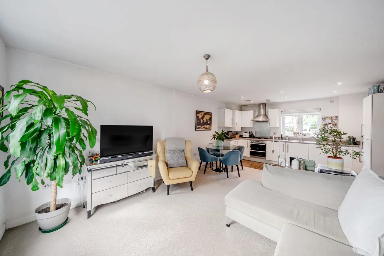 Oaktree Gardens, SE9, photo 18