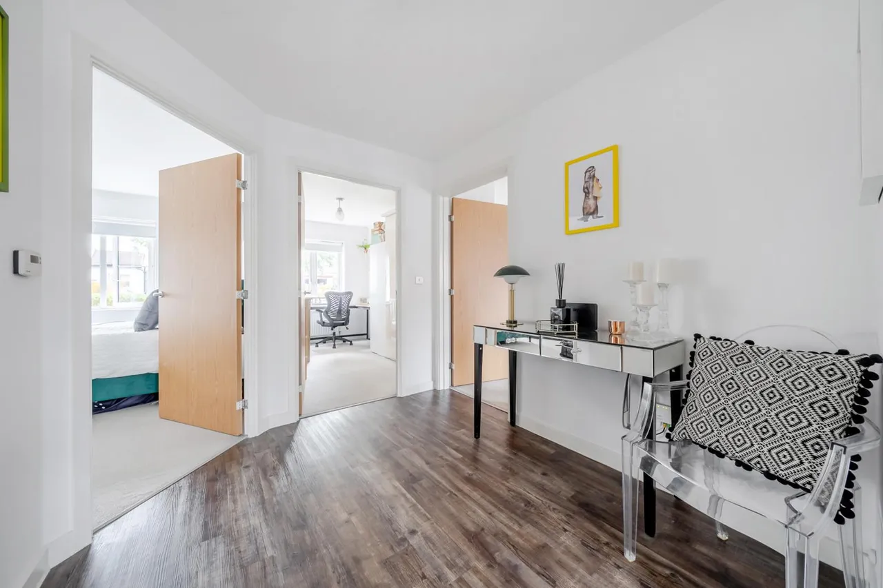 Oaktree Gardens, SE9, photo 14