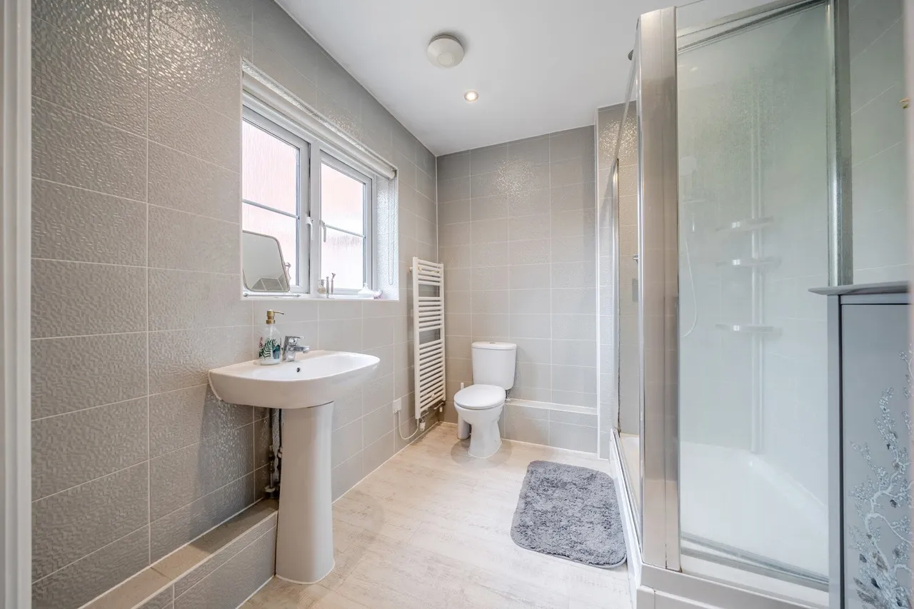 Oaktree Gardens, SE9, photo 12