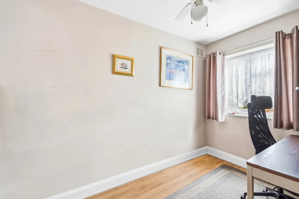 Northdown Close, Ruislip, HA4, photo 8