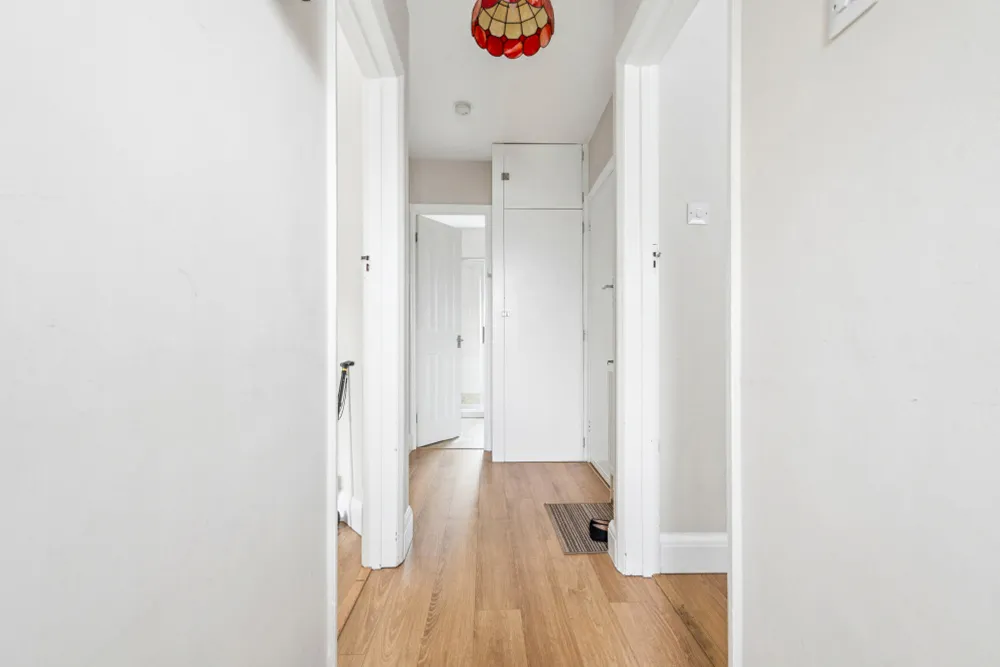 Northdown Close, Ruislip, HA4, photo 4