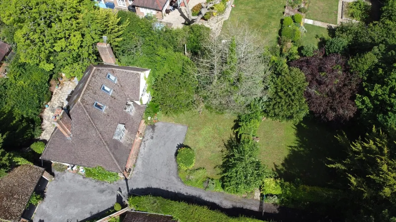 Bath Road, Marlborough, Wiltshire, SN8 1NN, photo 6