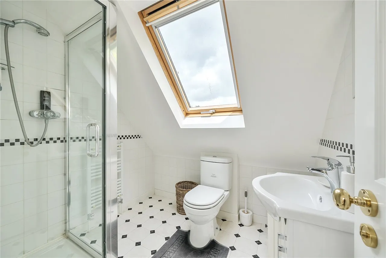 Bath Road, Marlborough, Wiltshire, SN8 1NN, photo 12