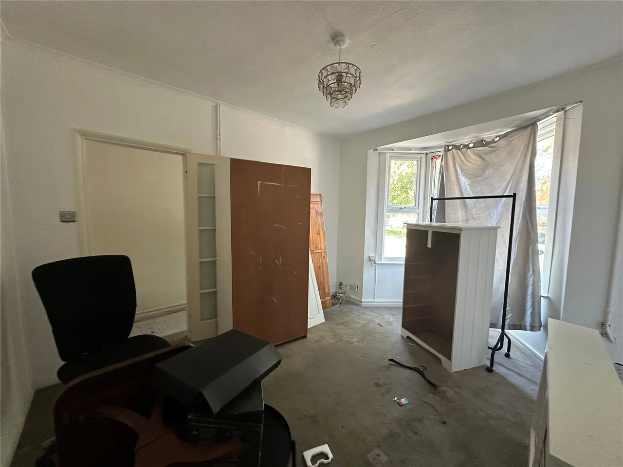 Portesbery Road, Camberley, Surrey, GU15 3TA, photo 4