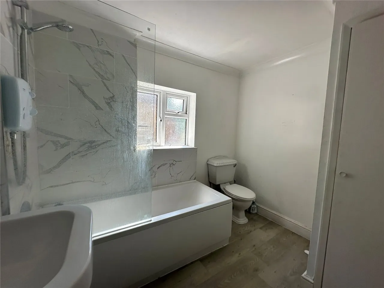 Portesbery Road, Camberley, Surrey, GU15 3TA, photo 3