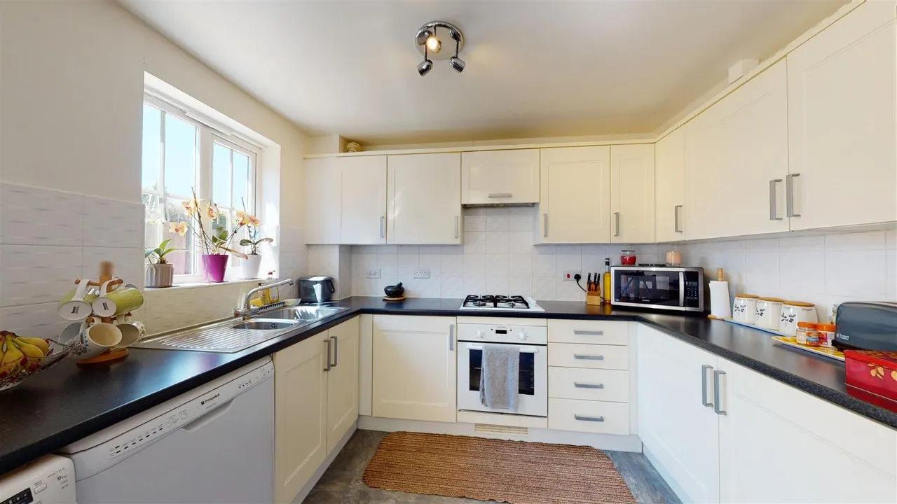 Blackthorn Road, Canterbury, CT3, photo 2