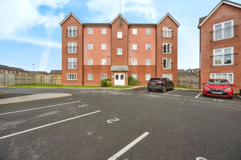 2 bed flat for sale, Kenneth Close, Prescot, L34