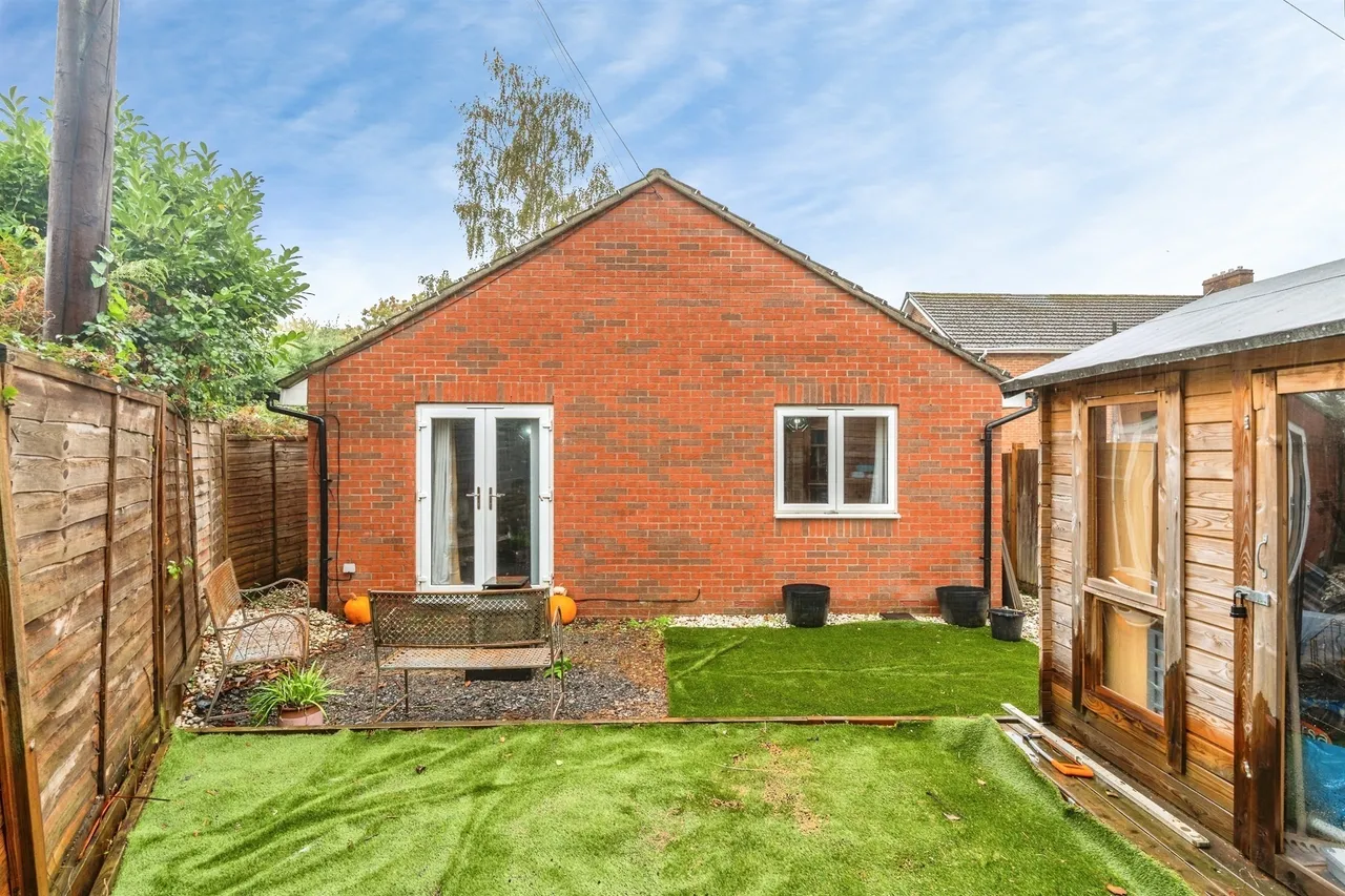Winfrith Way, Nursling, SO16, photo 18