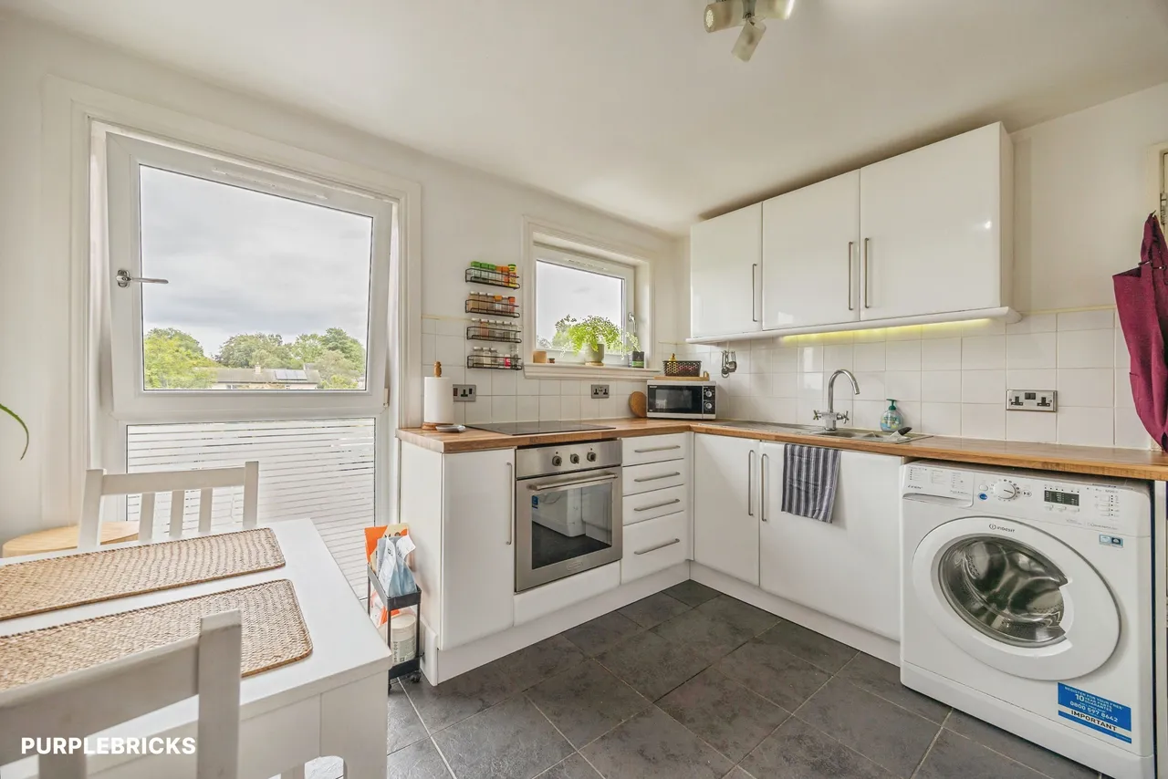 Barntongate Drive, Edinburgh, EH4, photo 2