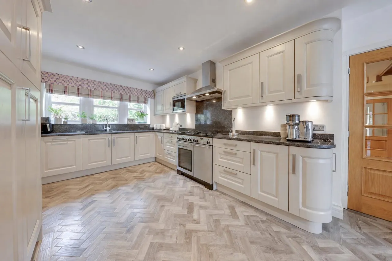 Sunny Bank Road, Helmshore, photo 13