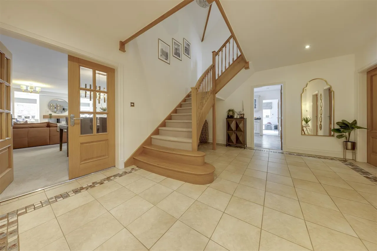 Sunny Bank Road, Helmshore, photo 5
