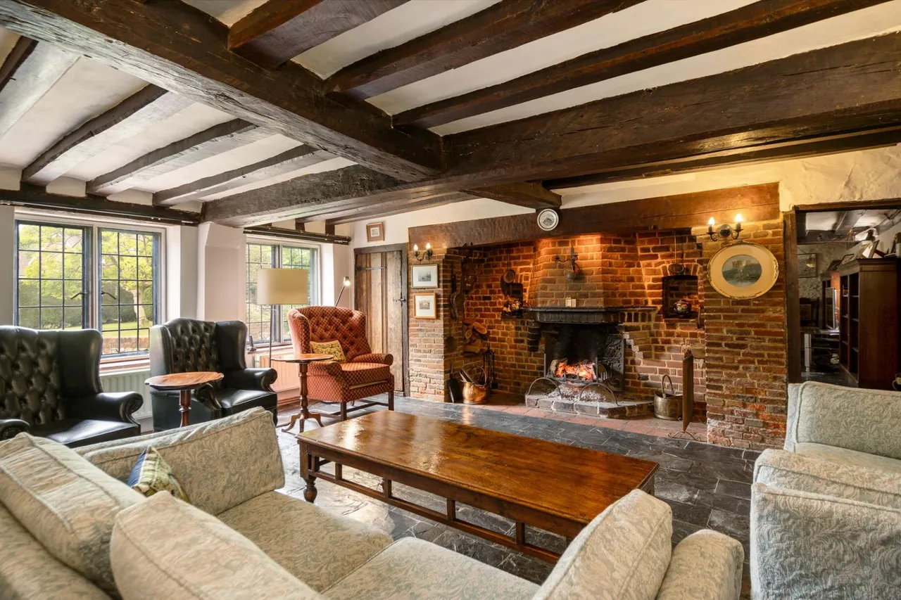 Slines Oak Road, Woldingham, CR3, photo 2