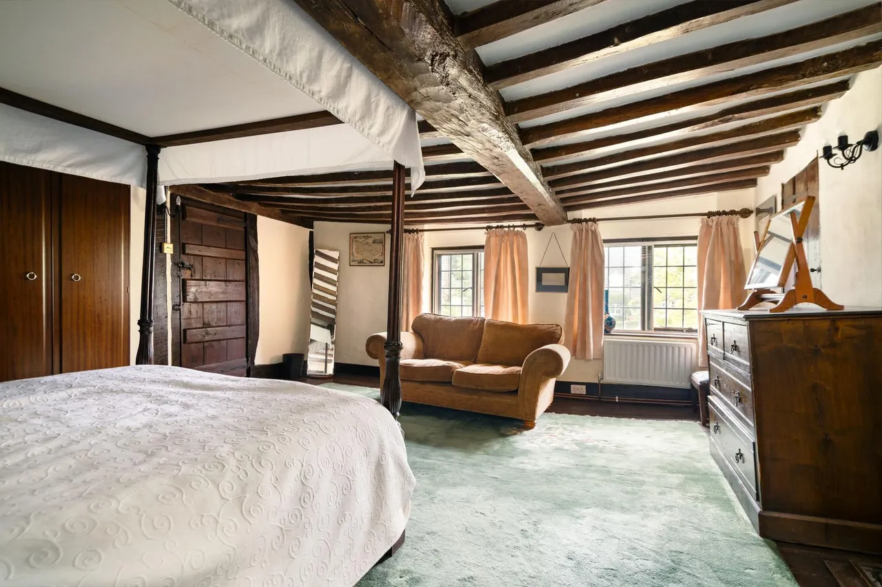 Slines Oak Road, Woldingham, CR3, photo 17
