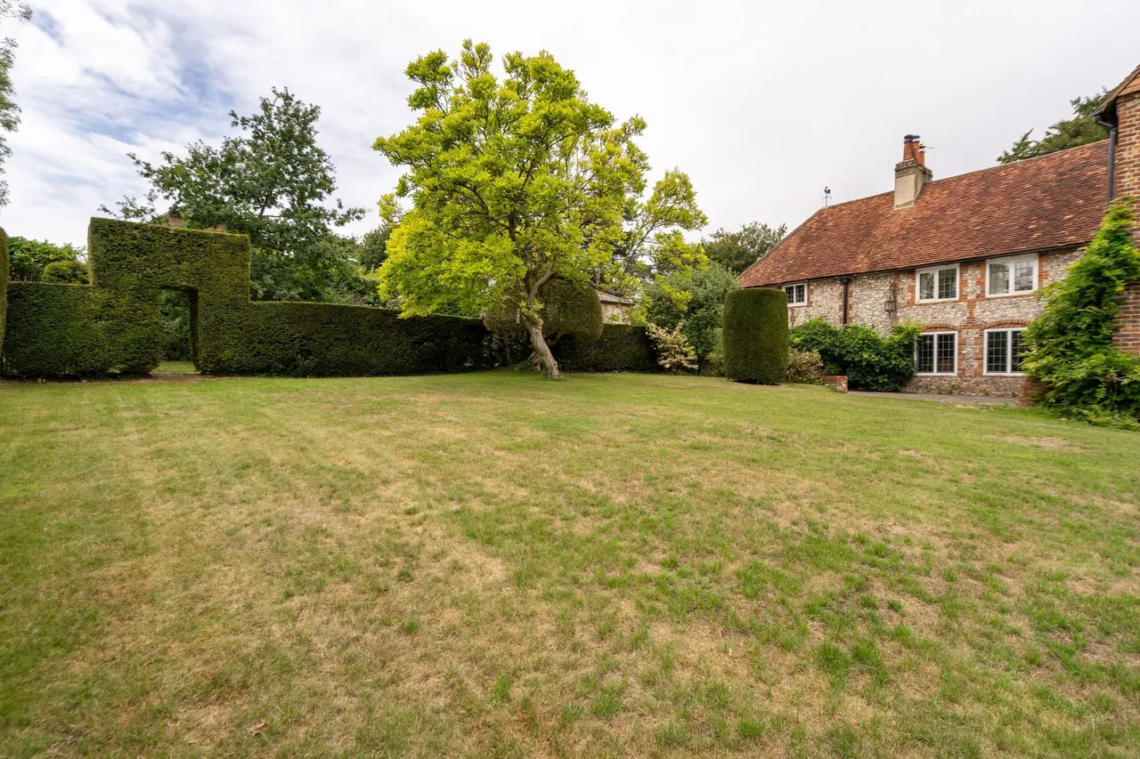 Slines Oak Road, Woldingham, CR3, photo 30