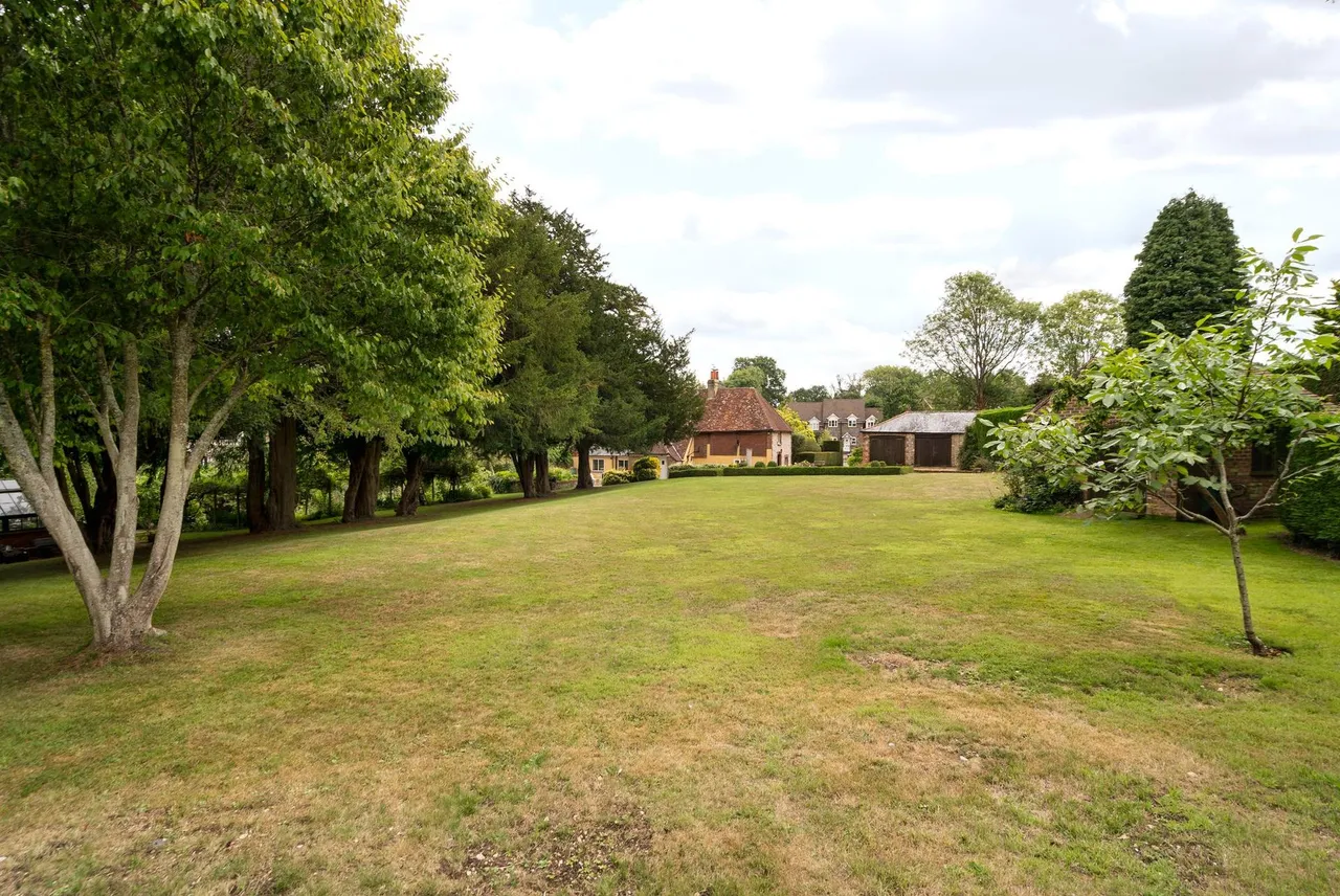 Slines Oak Road, Woldingham, CR3, photo 29
