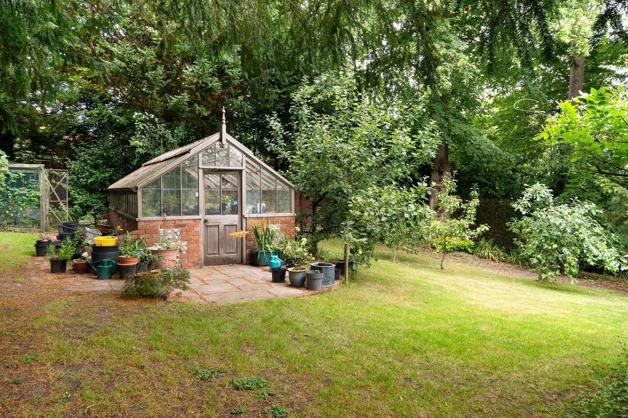 Slines Oak Road, Woldingham, CR3, photo 48