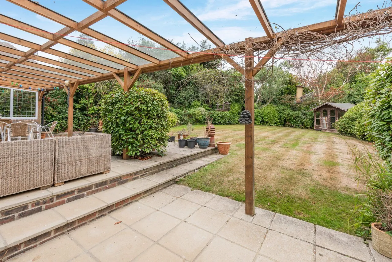 West Close, Middleton-on-Sea, West Sussex, PO22 7RP, photo 12