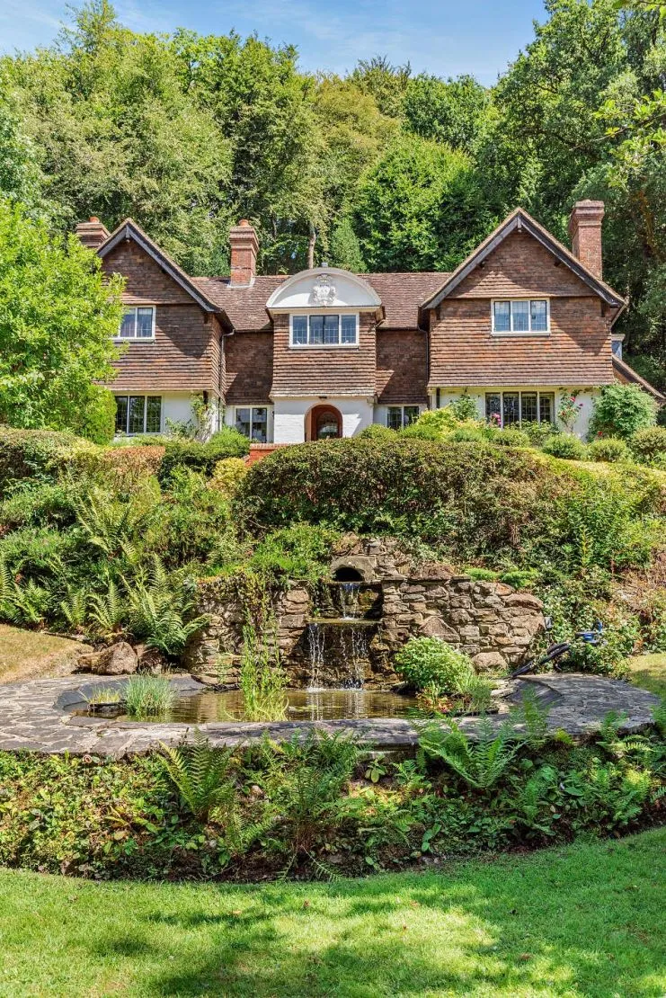 Hindhead Road, Haslemere, Surrey, GU27 1LP, photo 11