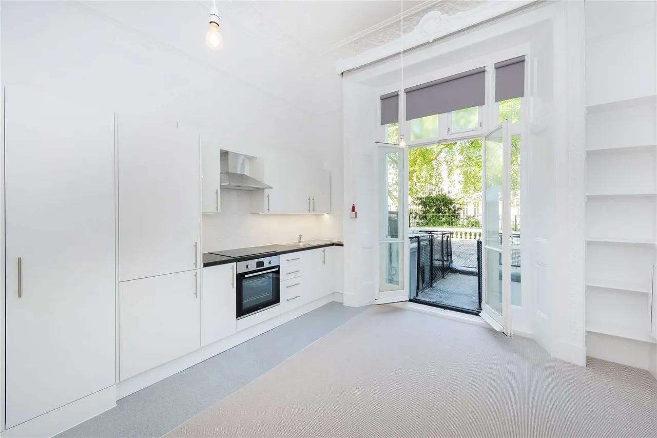flat to rent — Onslow Gardens, London, SW7 3QD
