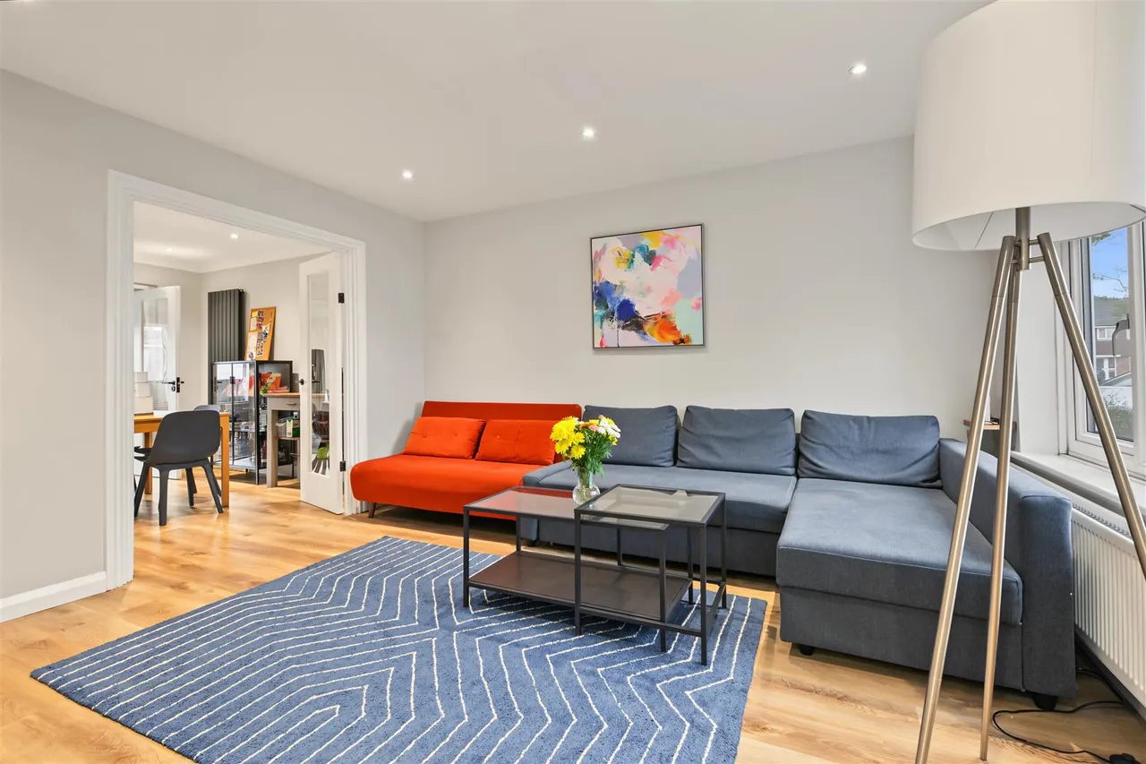 Latimer Drive, Bramcote, NG9, photo 7