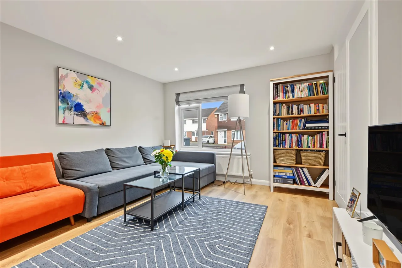Latimer Drive, Bramcote, NG9, photo 4