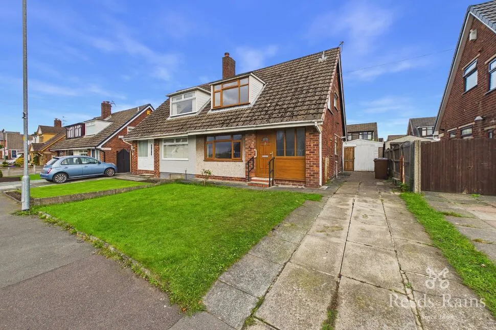 3 bed house for sale, Greenford Close, Orrell, WN5