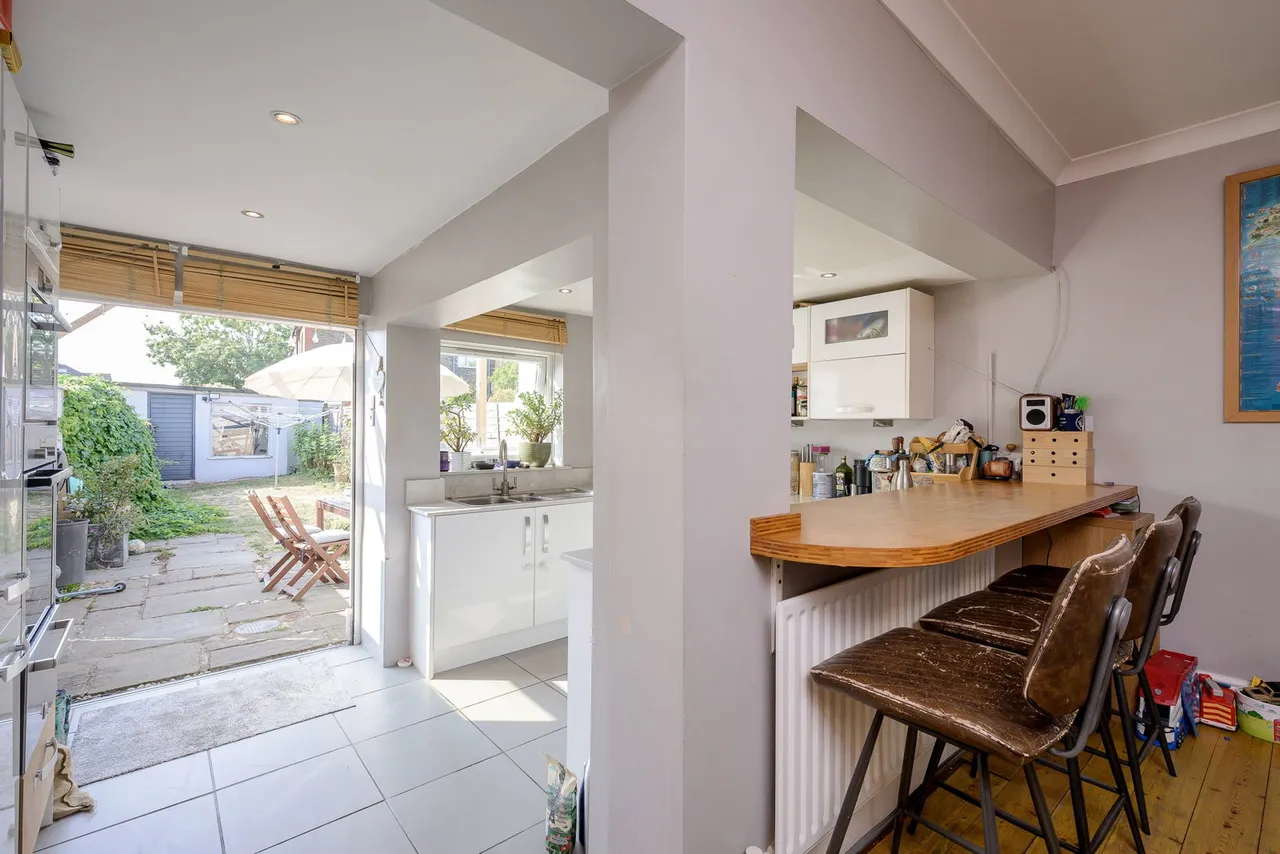 Grafton Road, New Malden, photo 8