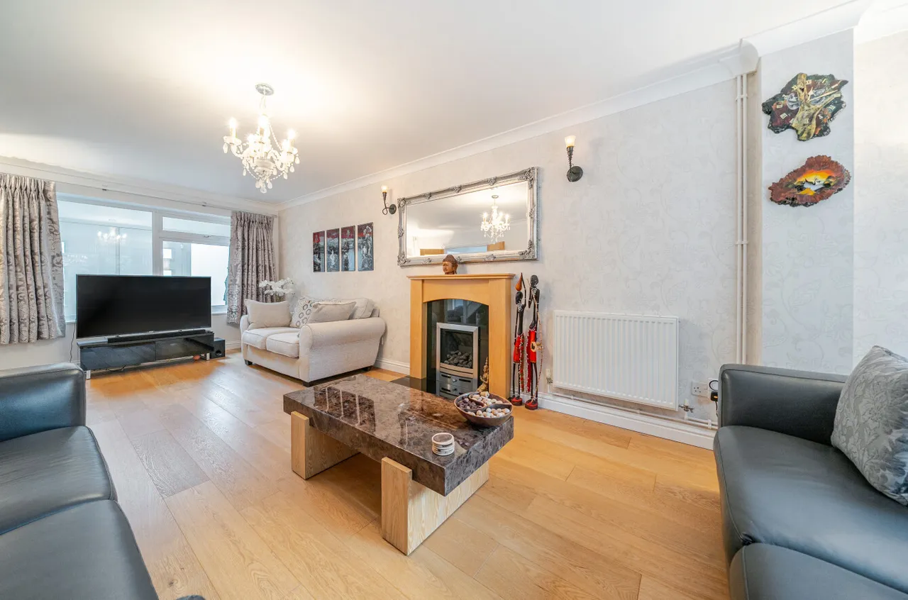 Springfield Road, Camberley, Surrey, GU15 1AB, photo 13