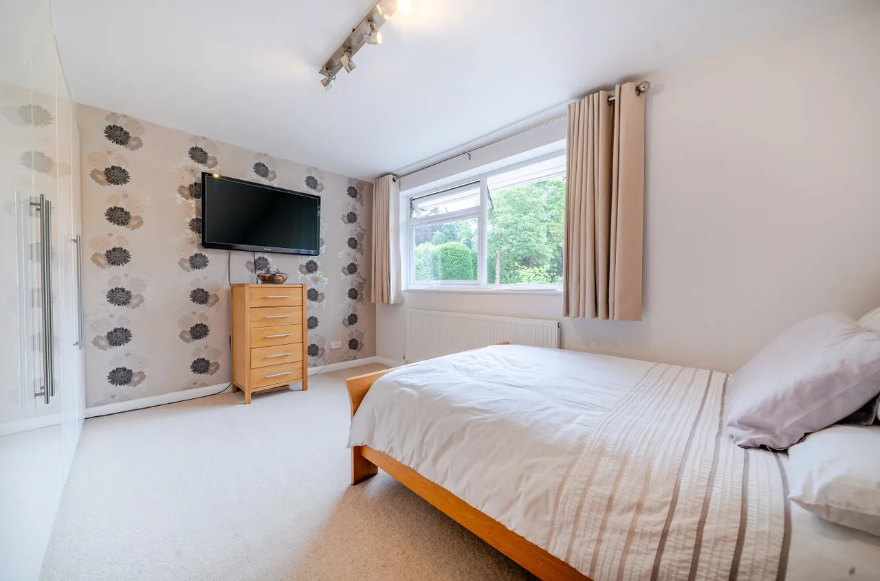 Springfield Road, Camberley, Surrey, GU15 1AB, photo 8